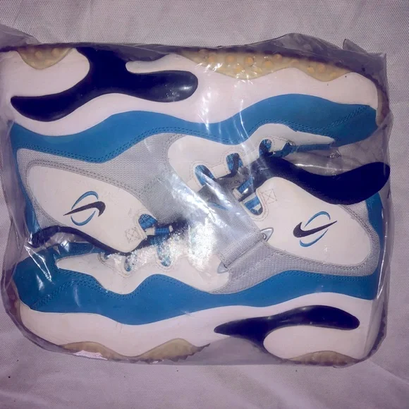 Nike | Shoes | Barry Sanders Athletic Authentic Rare Shoes  display picture 2